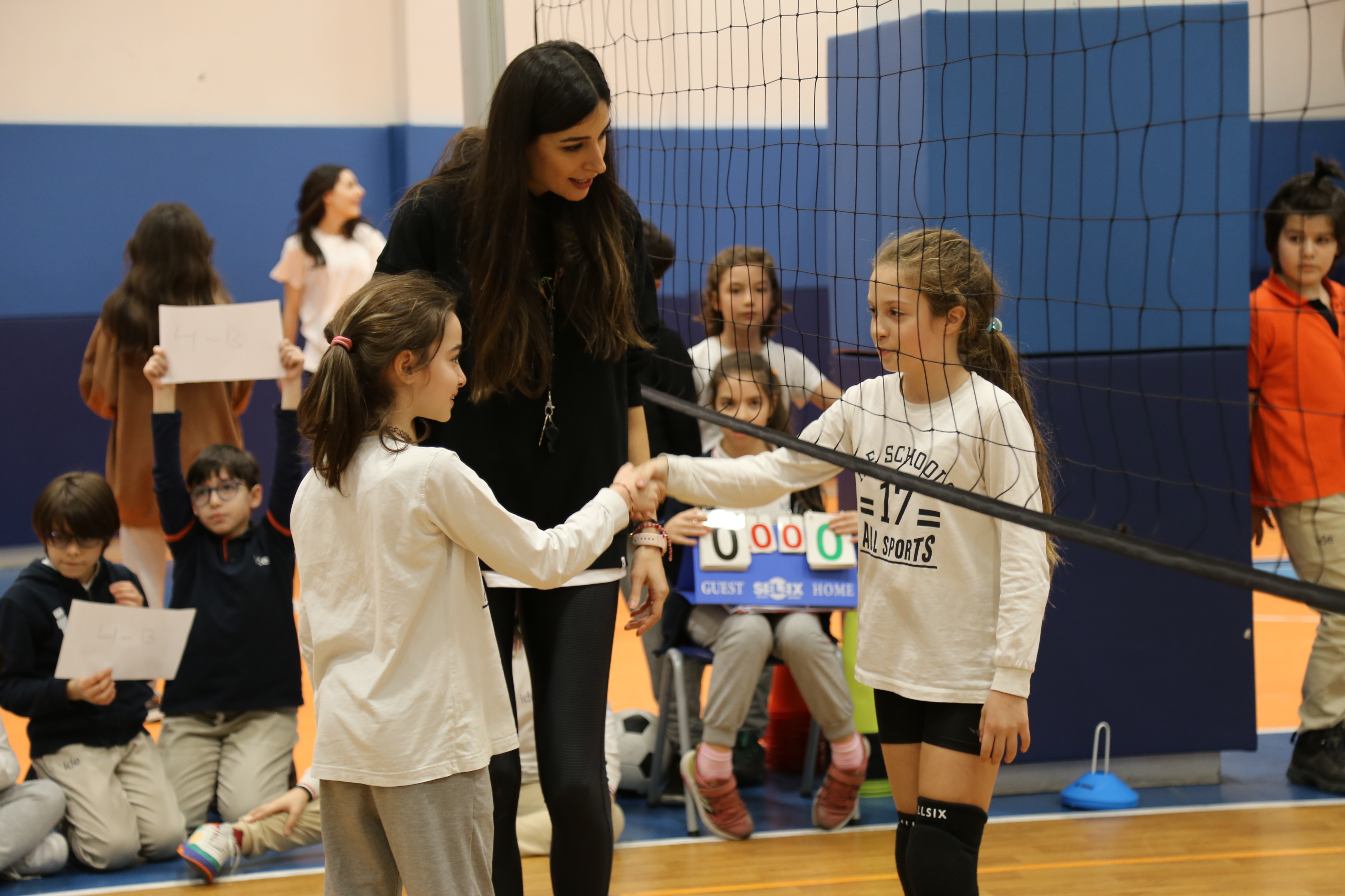 4. Sınıf Öğrencilerimizin Voleybol Turnuvası Sonuçlandı